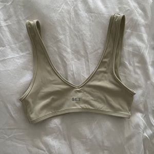 SET ACTIVE Sports Bra